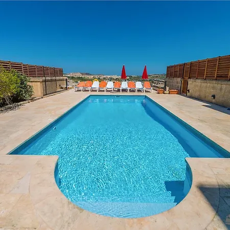 Ta Trudy Holiday Villa *
